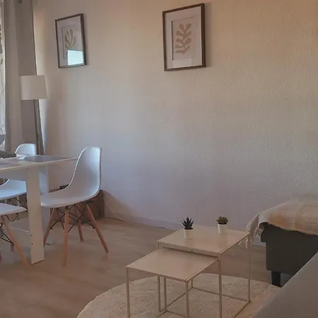 Le Traouquet In Port Apartment